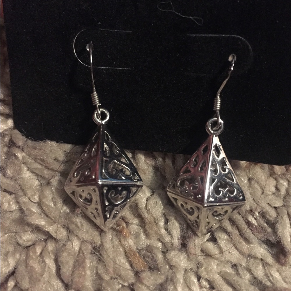 Sterling Silver Diamond Shape Cut Out Dangly Earrings NWT